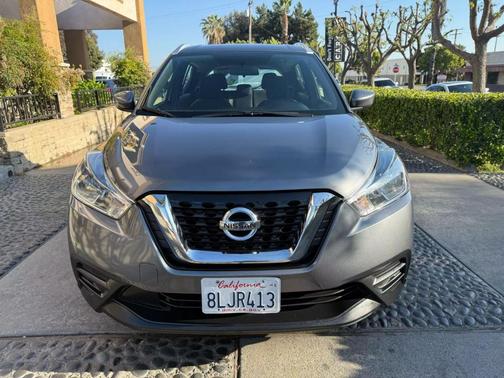 2019 Nissan Kicks SV