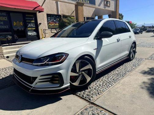 2018 Volkswagen Golf GTI 2.0T SE 4-Door