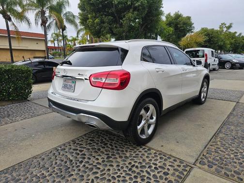 2019 Mercedes-Benz GLA 250 Base 4MATIC