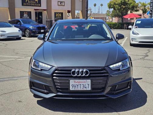 Manhattan Gray Metallic 2019 Audi A4 Titanium Premium