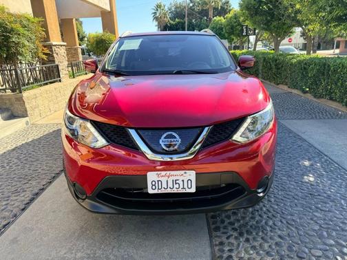 2018 Nissan Rogue Sport SV