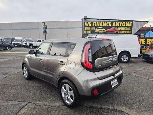 2019 Kia Soul Base
