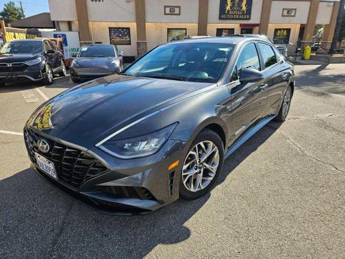 2022 Hyundai SONATA SEL