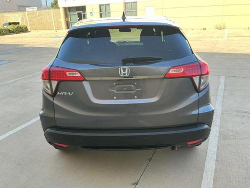 Gray 2021 Honda HR-V LX