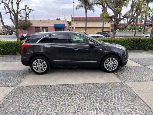 2017 Cadillac XT5 Premium Luxury