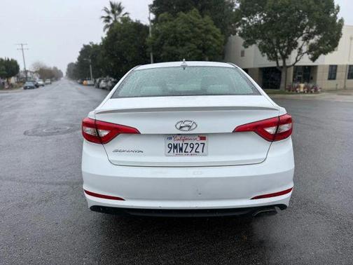 2016 Hyundai SONATA SE