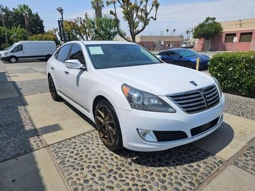 2015 Hyundai Equus Signature
