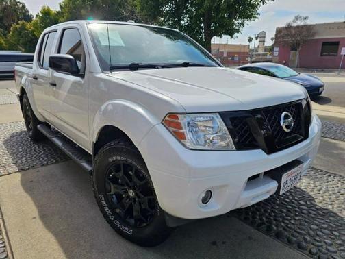 2018 Nissan Frontier SV
