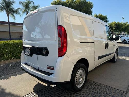 2022 RAM ProMaster City Base
