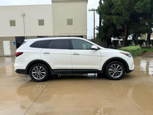 2019 Hyundai Santa Fe XL SE