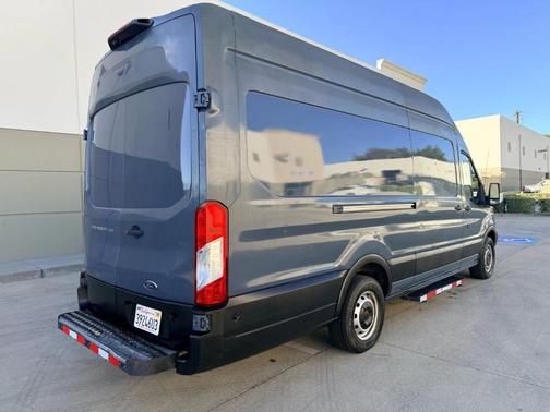 2019 Ford Transit-250 Base