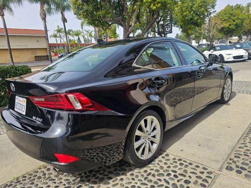 2015 Lexus IS 250