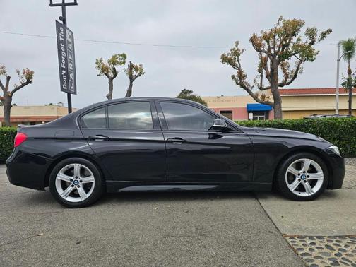 Black 2016 BMW 328 i