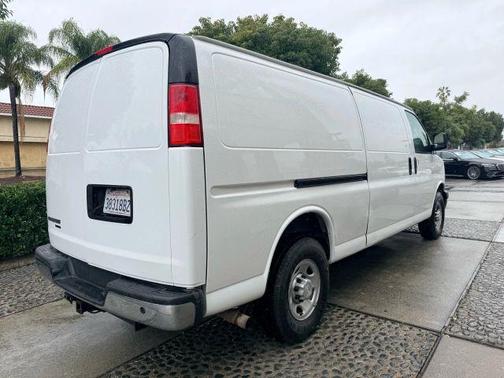 2016 Chevrolet Express 3500 Work Van