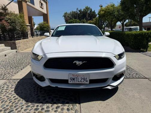 2017 Ford Mustang EcoBoost Premium