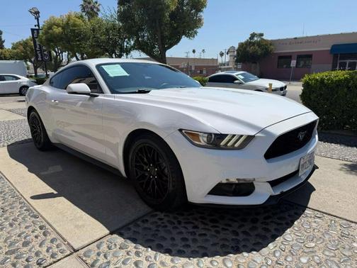 2017 Ford Mustang EcoBoost Premium
