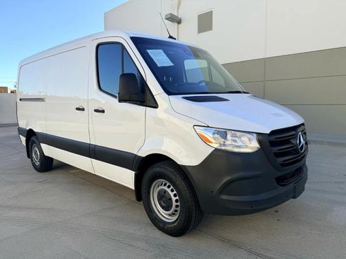 2022 Mercedes-Benz Sprinter 1500 Standard Roof