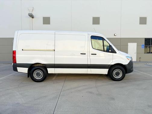 2022 Mercedes-Benz Sprinter 1500 Standard Roof