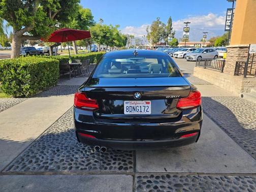 2018 BMW 230 i