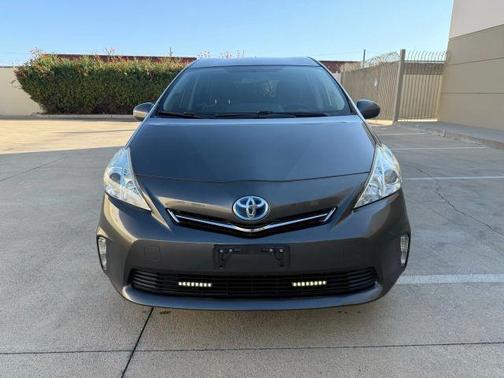 2014 Toyota Prius v Three