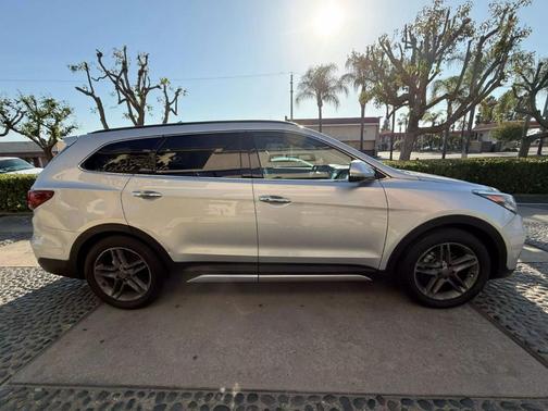 2017 Hyundai SANTA FE Limited Ultimate