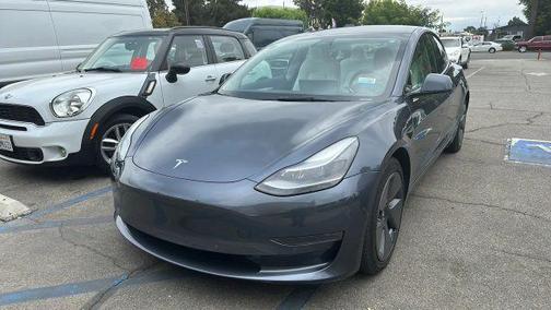 2022 Tesla Model 3 Base