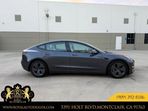 2022 Tesla Model 3 Base
