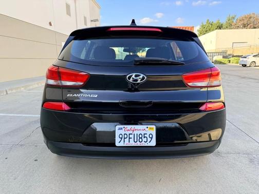 2018 Hyundai Elantra GT Base