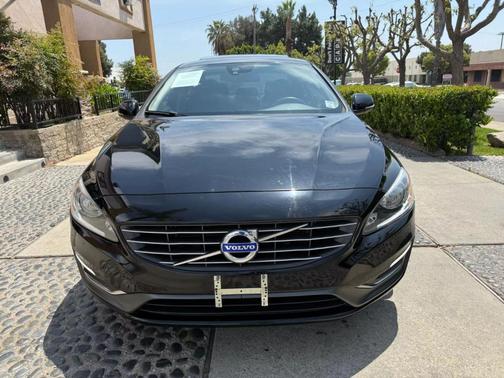 2015 Volvo S60 T5 Premier Plus