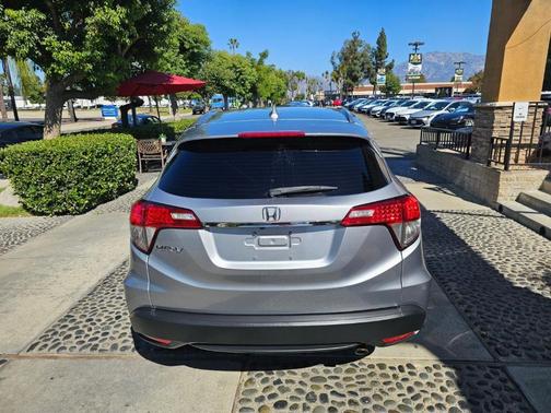 2021 Honda HR-V EX