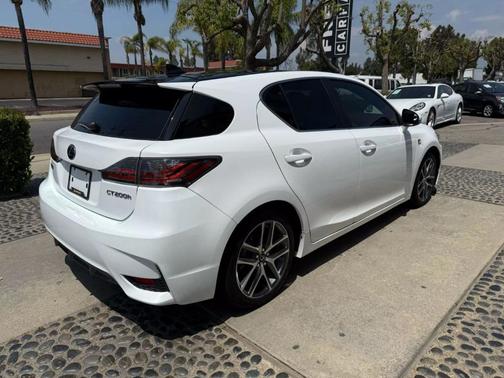 2015 Lexus CT 200h Base