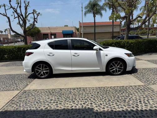 2015 Lexus CT 200h Base