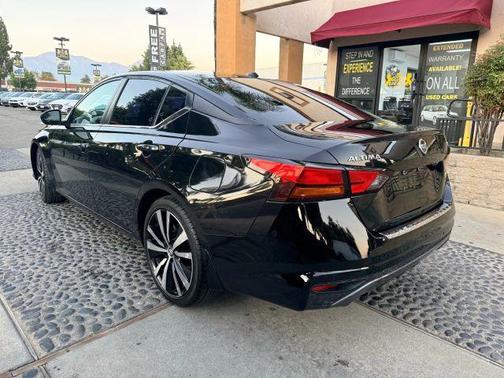 2021 Nissan Altima 2.5 SR