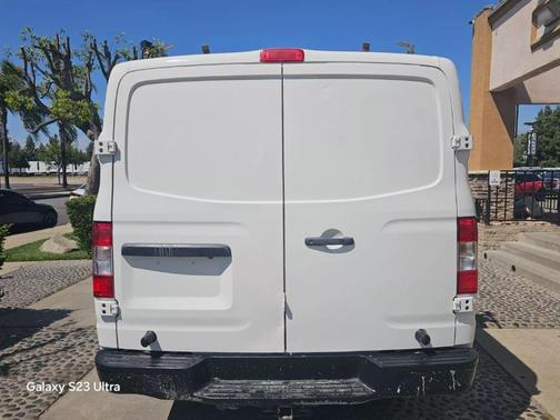2016 Nissan NV Cargo NV2500 HD SV V6/SV V8