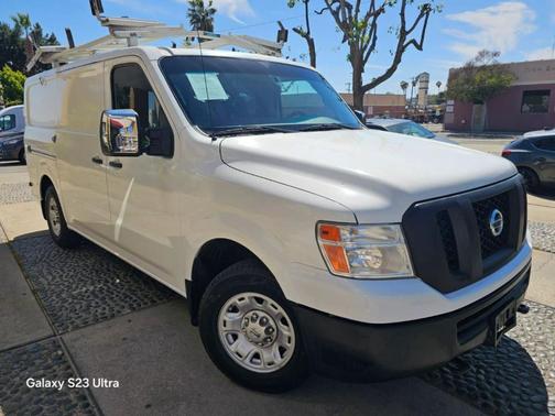 2016 Nissan NV Cargo NV2500 HD SV V6/SV V8