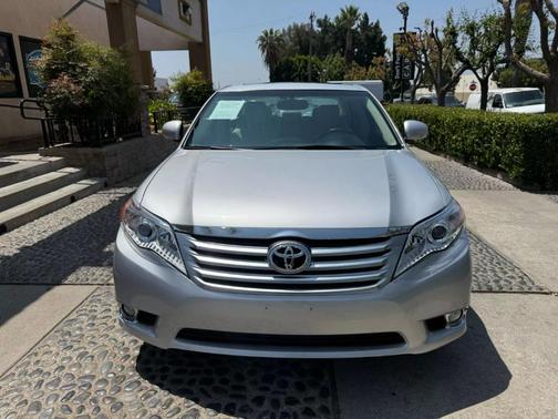 2012 Toyota Avalon Limited