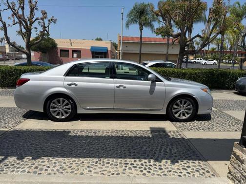 2012 Toyota Avalon Limited