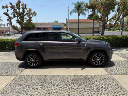 2018 Jeep Grand Cherokee Trailhawk