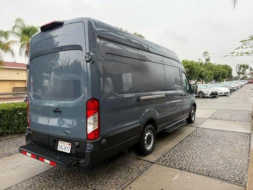2020 Ford Transit-250 Base