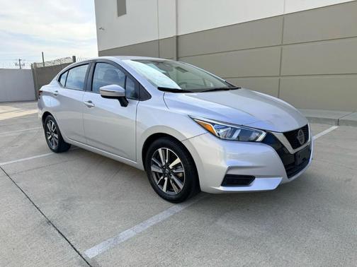 2021 Nissan Versa 1.6 SV