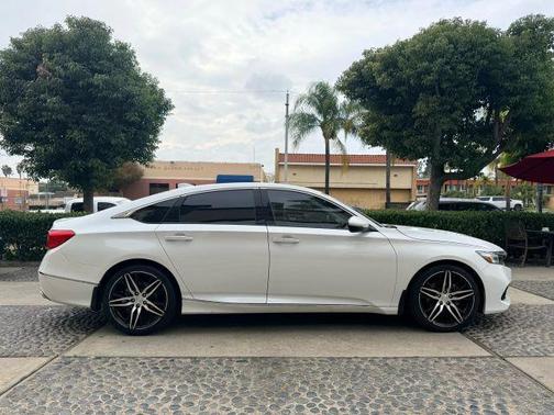 2021 Honda Accord Touring 2.0T