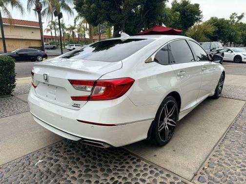 2021 Honda Accord Touring 2.0T