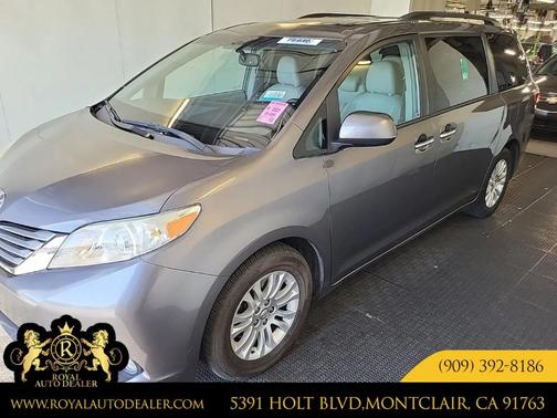 2017 Toyota Sienna XLE Premium
