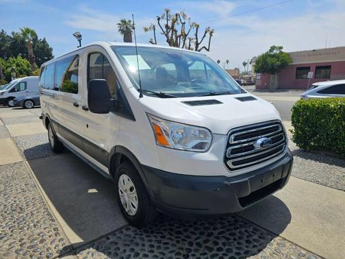 2017 Ford Transit-350 XLT