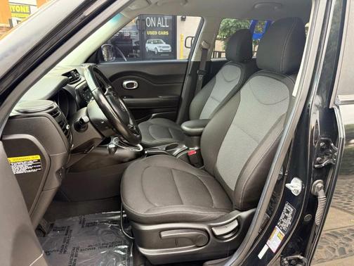 2017 Kia Soul +