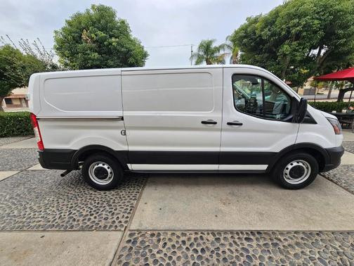 2020 Ford Transit-150 