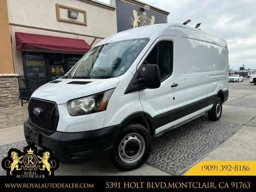 2023 Ford Transit-250 