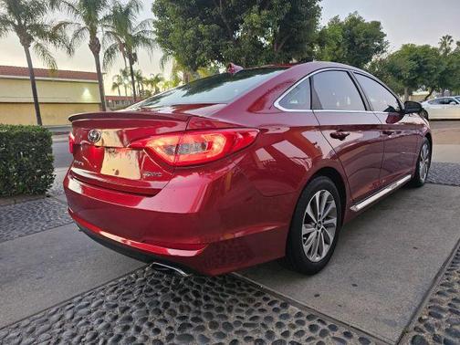 2015 Hyundai SONATA Sport