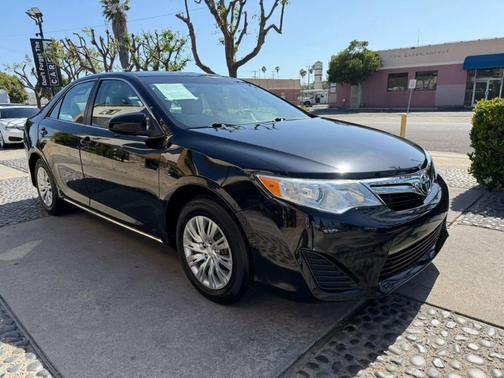 2014 Toyota Camry LE