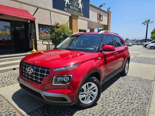 Scarlet Red Pearl 2020 Hyundai VENUE SEL